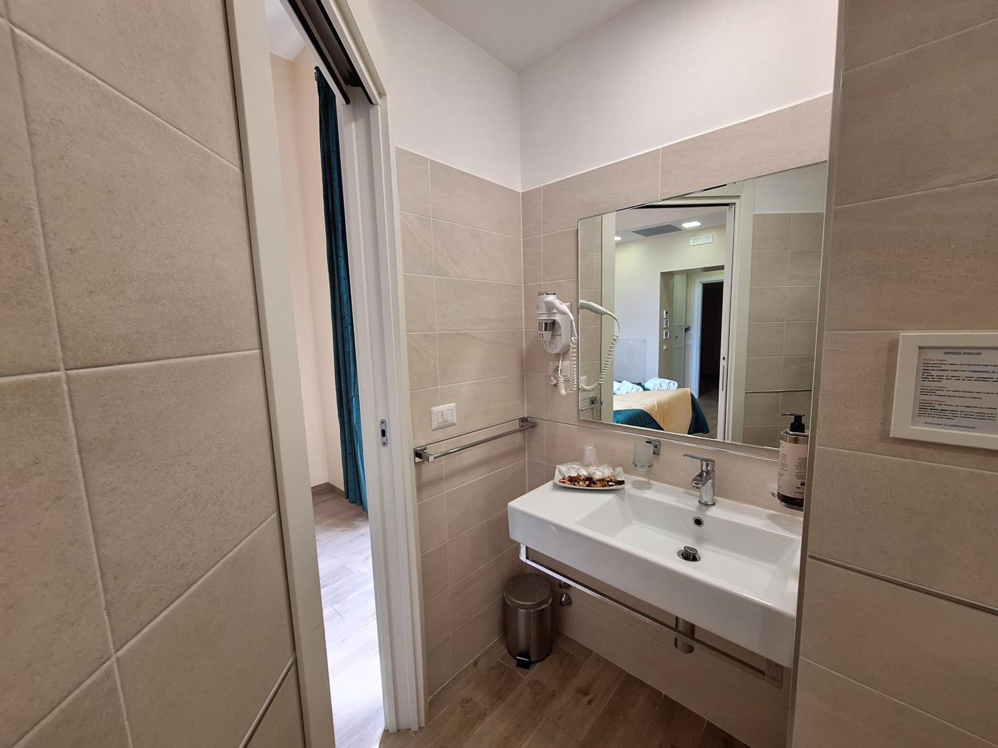 Residenze Serventi Longhi Ρώμη Εξωτερικό φωτογραφία