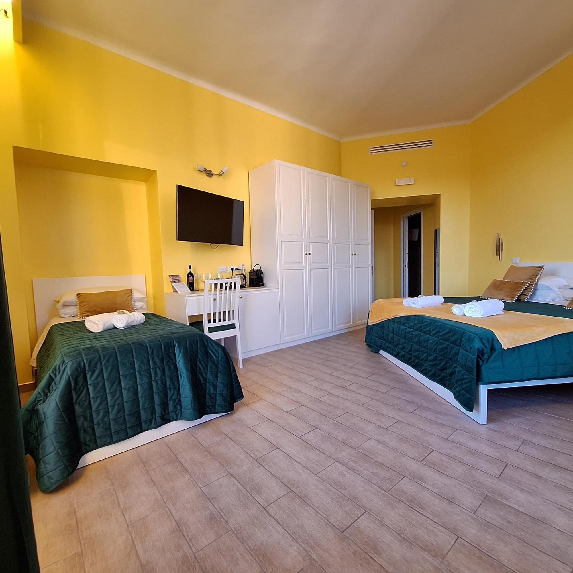 Residenze Serventi Longhi Ρώμη Εξωτερικό φωτογραφία