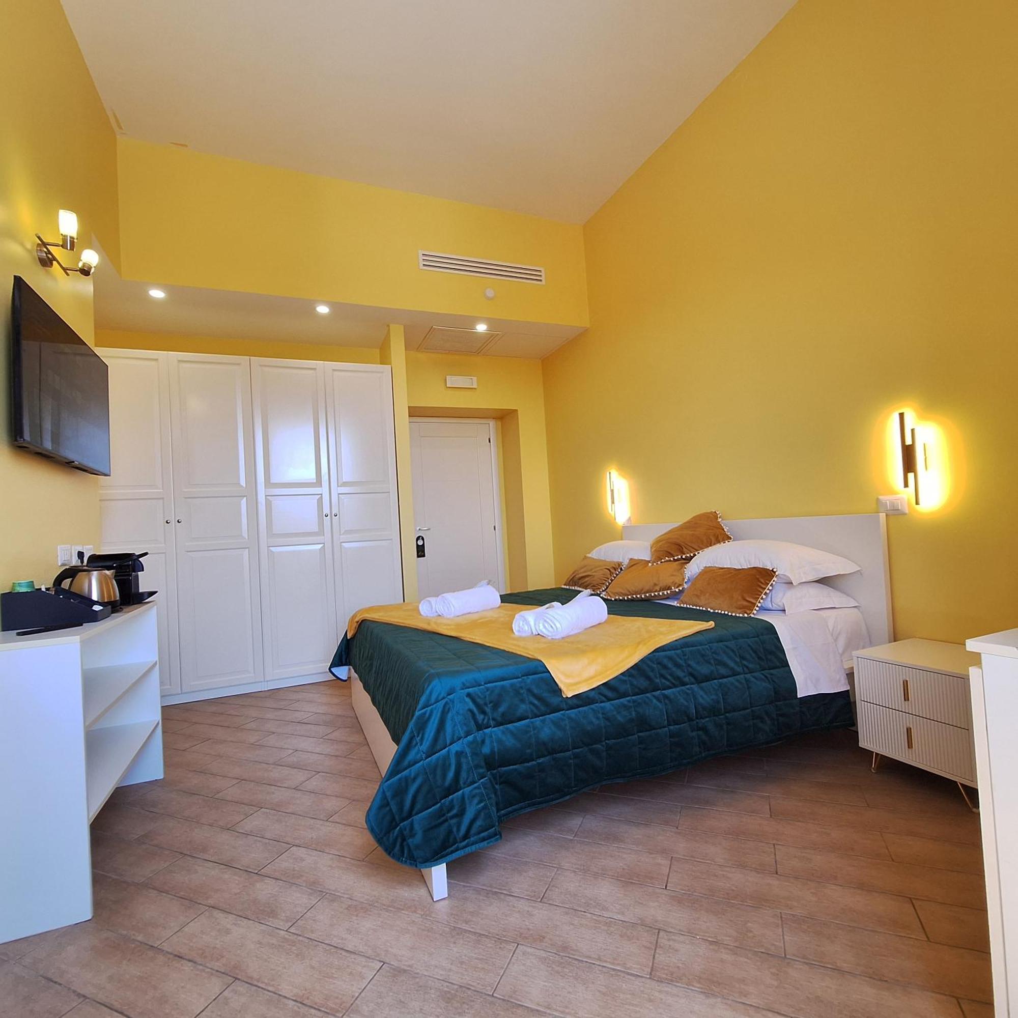 Residenze Serventi Longhi Ρώμη Εξωτερικό φωτογραφία